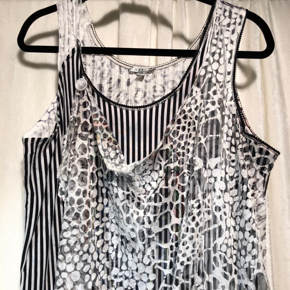 Style Flapper Tunic With Button Front Layered - L - image 2